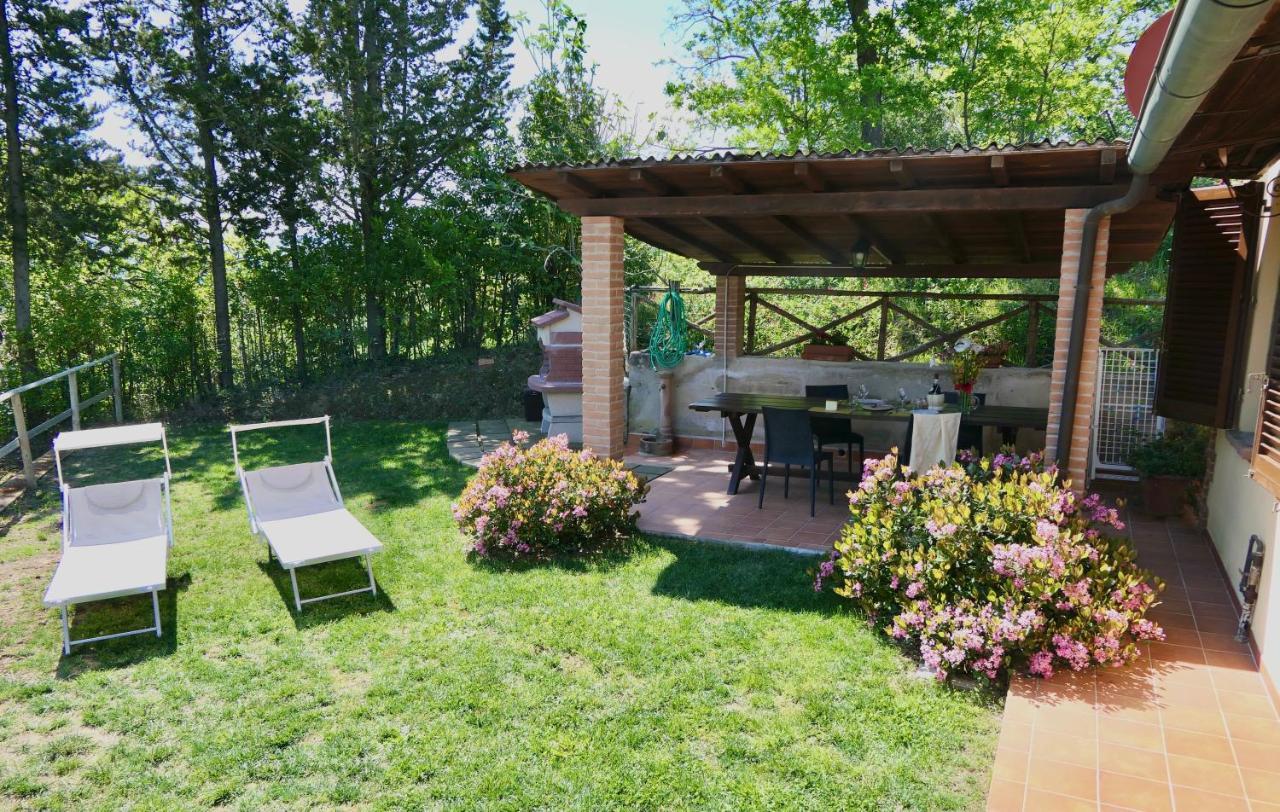 Chalet Elena In Montescudaio, Ground Floor With Fenced Garden Extérieur photo